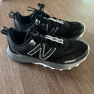 New Balance Womens Nitrel V4 Black Running Shoes